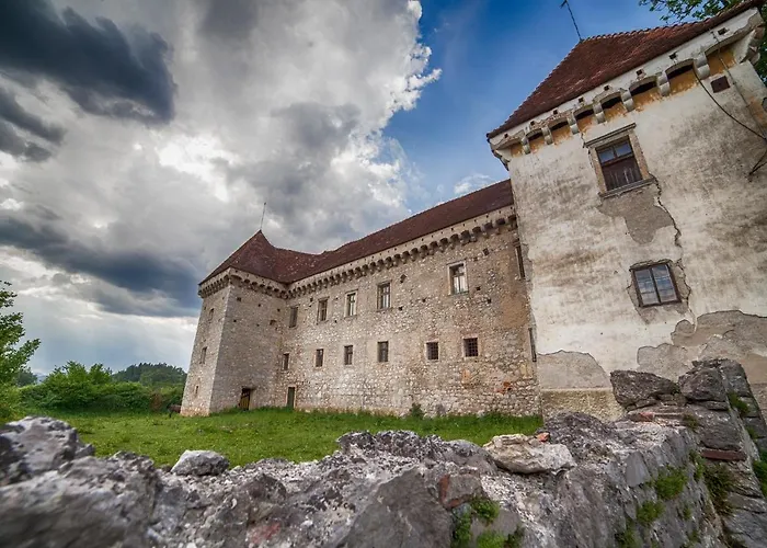 Under The Castle Dob